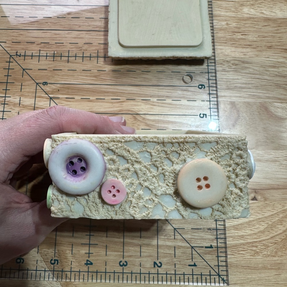 Colorful Button Ceramic Decor Box - Picture 7 of 10